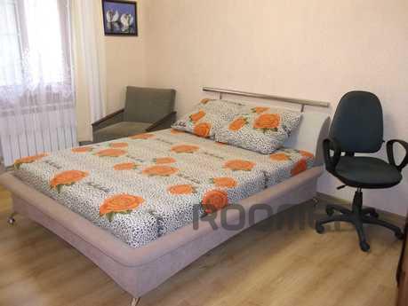 Cozy home in 3 minutes from the sea, Alushta - apartment by the day