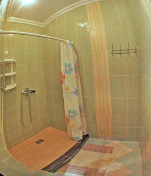 Not expensive and quality accommodation, Odessa - apartment by the day