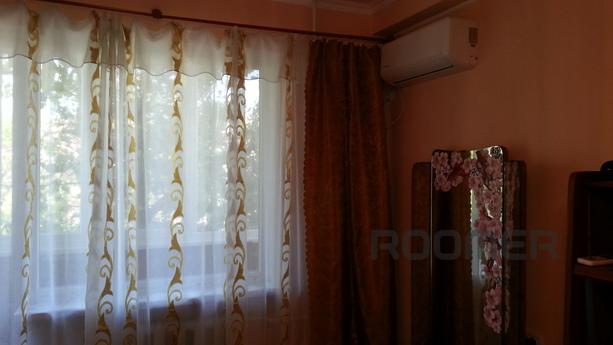 I rent one bedroom flat, Sevastopol - apartment by the day