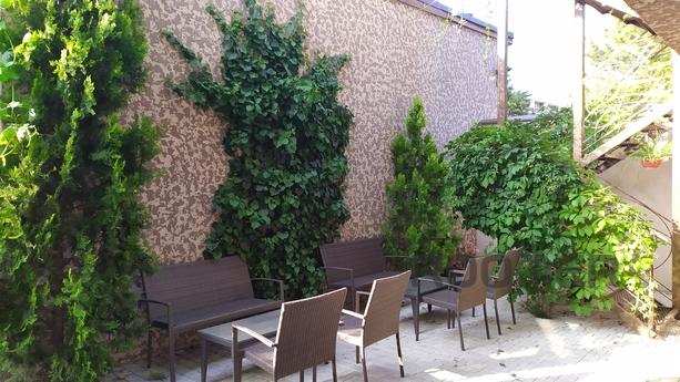 Rent a room for 2-3-4 Suite, Yevpatoriya - apartment by the day