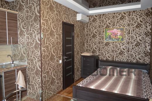 Rent a room for 2-3-4 Suite, Yevpatoriya - apartment by the day
