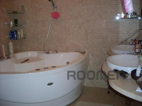 Apartment in Alushta, Alushta - apartment by the day