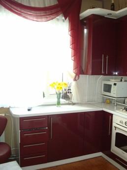Cozy 2 bedroom apartment on the Gold, Feodosia - apartment by the day
