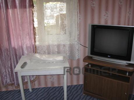 Crimean hut, Feodosia - apartment by the day