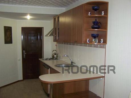 Rent 3 edzh 600m from the sea, Alushta - apartment by the day