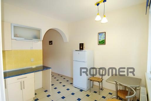 Studio apartment, 3 min. from the sea, Yalta - apartment by the day