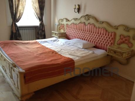 Daily rent two-bedroom apartment in the center of old Tbilis