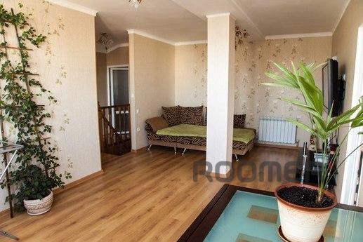 4-bedroom apartment in the center of Yal, Yalta - apartment by the day