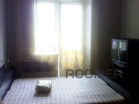 Rent and rent on the clock 1 BR. apartment on the left bank 