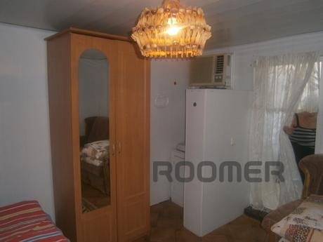 Rent one room in the sector chyasnom, Feodosia - apartment by the day