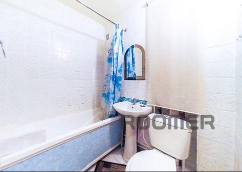 1 room for rent. m. Railway station / CE, Yekaterinburg - apartment by the day