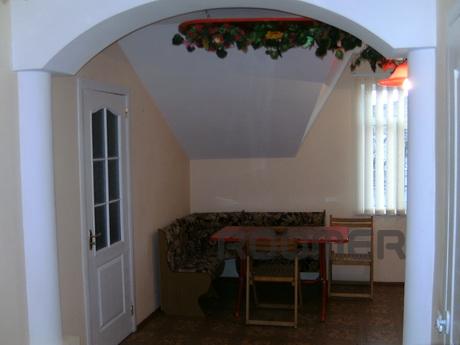 The house is located in the center of town on the edge of Ol