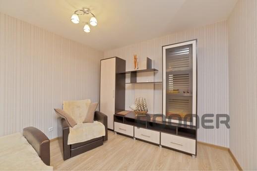 1-km apartment with renovated, Yekaterinburg - apartment by the day