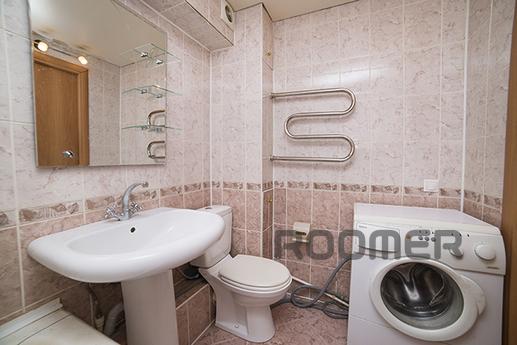 SHORT NEAR METRO, Yekaterinburg - apartment by the day