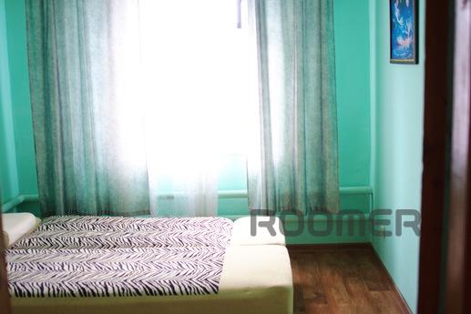 House by the sea and pine, Sudak - apartment by the day