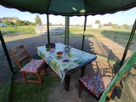 I'm renting a small budinochok in the village. Rozhny!, Brovary - apartment by the day