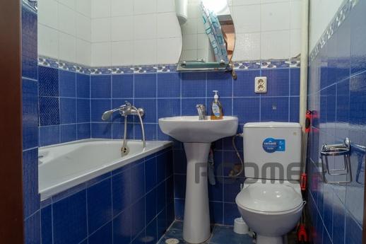 One bedroom on the Greek Sq., 5 seats, Odessa - apartment by the day