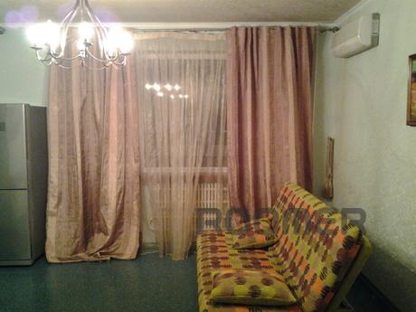 Cozy apartment m.Kievskaya, the center-5, Kharkiv - apartment by the day