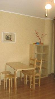 cozy apartment in the city center, Tyumen - apartment by the day