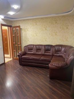 2-room apartment on Vakulenchuk 26, Sevastopol - apartment by the day