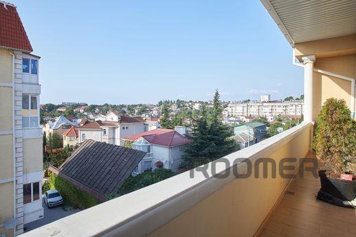 2-room apartment on Pozharova, Sevastopol - apartment by the day