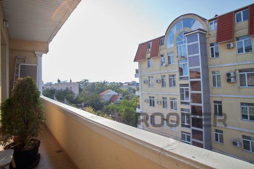 2-room apartment on Pozharova, Sevastopol - apartment by the day