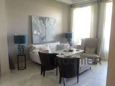 2-room apartment on Lenina 46, Sevastopol - apartment by the day