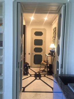 2-room apartment on Lenina 46, Sevastopol - apartment by the day