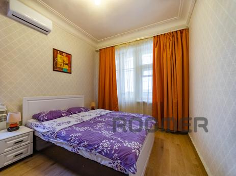 One bedroom apartment in the city center, Sevastopol - apartment by the day