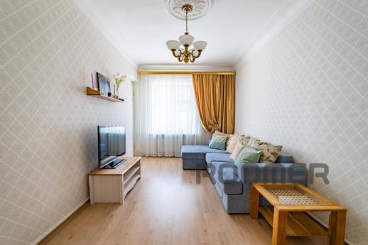 For rent one-bedroom apartment in the city center. A quiet a
