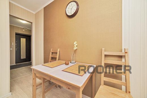 Comfortable and spacious apartment in th, Yekaterinburg - apartment by the day