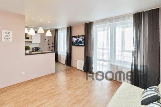 Luxury studio apartment in the railway, Yekaterinburg - apartment by the day