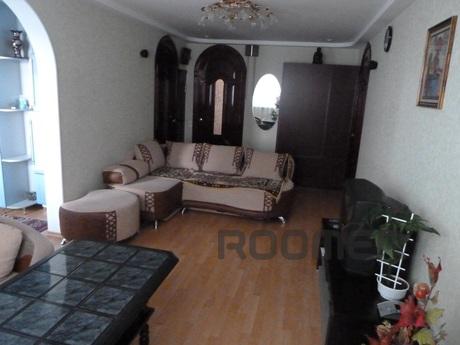 Rent one a second in the quiet center, Sevastopol - apartment by the day