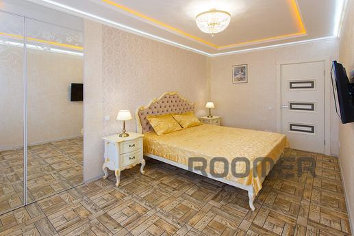 Luxurious 2-room apartment on Pobedy pl., Kyiv - apartment by the day