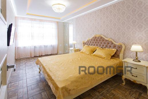 Luxurious 2-room apartment on Pobedy pl., Kyiv - apartment by the day