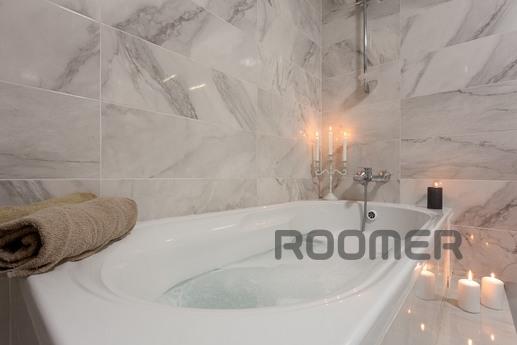 Luxury Victoria Apartments, Lviv - apartment by the day