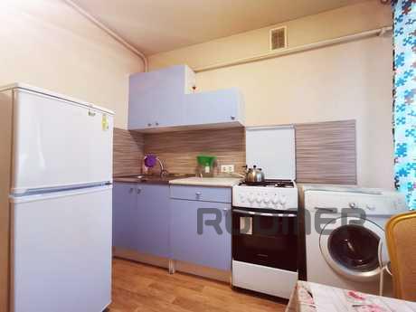 1-room apartment near Reatsentr, Samara - apartment by the day