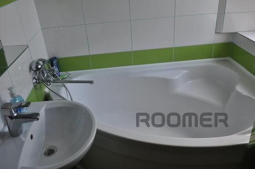 One bedroom apartment in the center, Poltava - apartment by the day