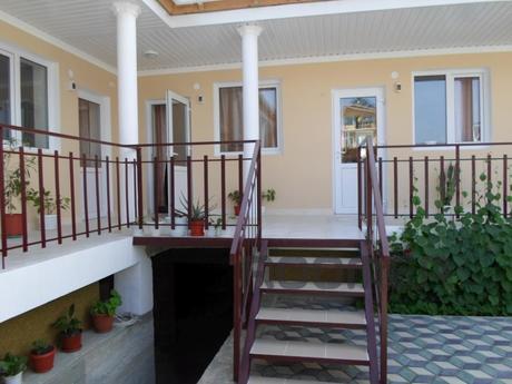Luxury holidays at affordable prices, Sudak - apartment by the day