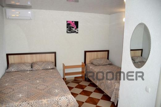 Rooms for rent, Feodosia - apartment by the day