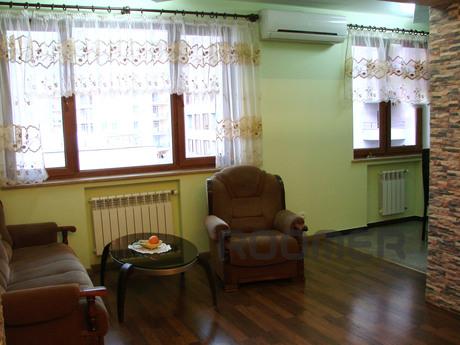 3-bedroom apartment in the center of Yer, Yerevan - apartment by the day