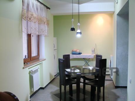 3-х комнатный апартамент в центре Ереван, Ереван - квартира посуточно