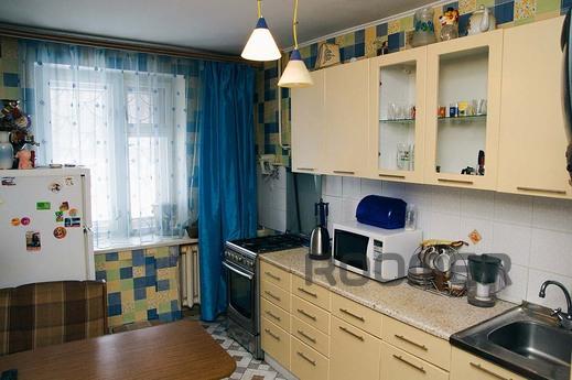 2-bedroom apartment, 45 m2, Perm - apartment by the day