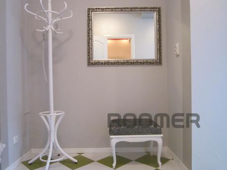 Studio apartment 'Luxury', Vinnytsia - apartment by the day