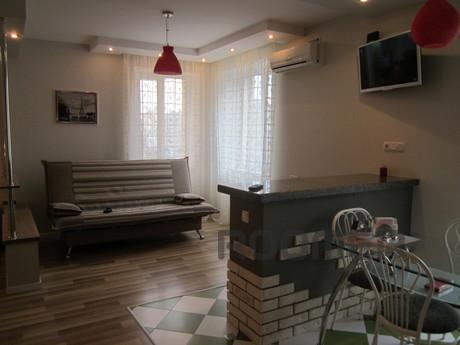 Studio apartment 'Luxury', Vinnytsia - apartment by the day