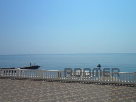 Rent Apartment Premiere. Alushta. Small, Alushta - apartment by the day