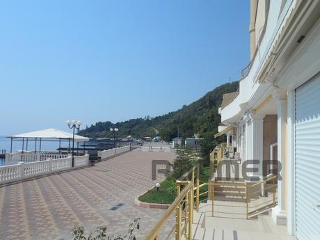 Rent Apartment Premiere. Alushta. Small, Alushta - apartment by the day