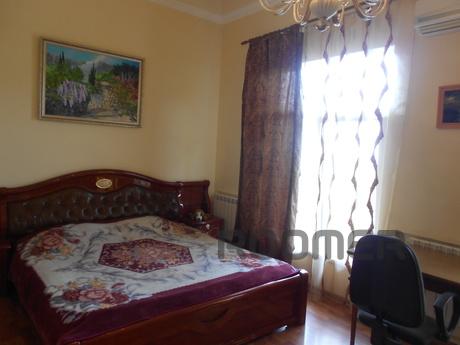 House in 2 levels, 3 separate bedrooms and a huge hall, home
