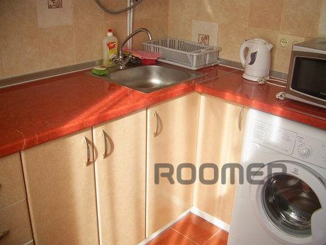 Apartment in the center, Sevastopol - apartment by the day