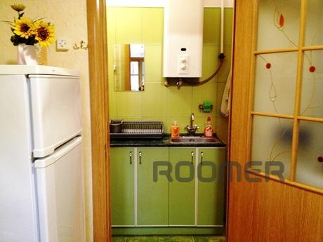 I rent my 1Q in Yalta, 5 minutes to the, Yalta - apartment by the day